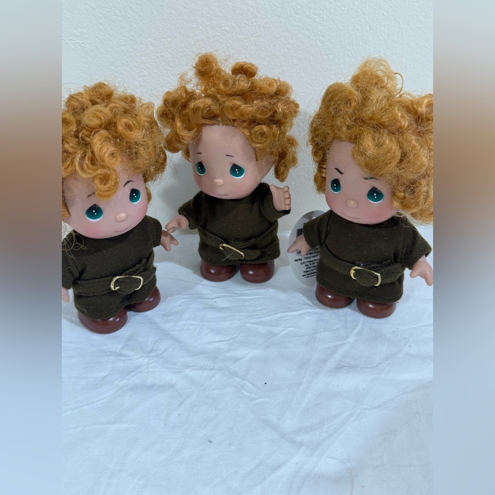 Precious Moments Dolls with Curly Orange Hair and Brown Outfits - Picture 3 of 13